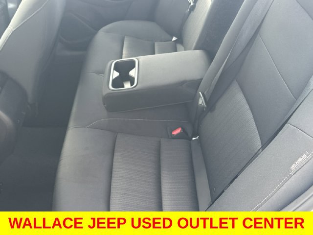 Used 2025 Nissan Altima 2.5 SV FWD image 14