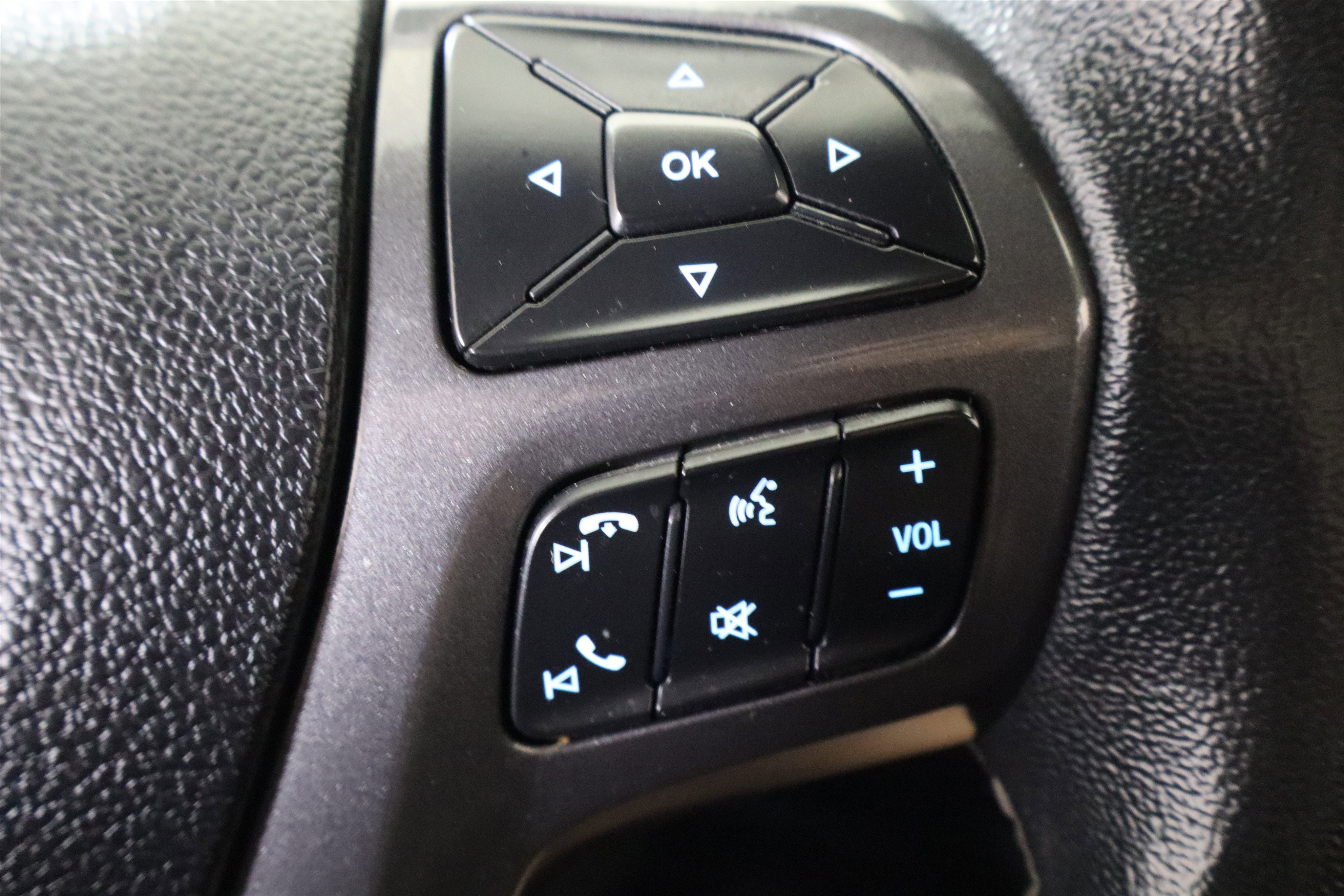 Used 2020 Ford Ranger Lariat w/ Equipment Group 501A Mid image 29