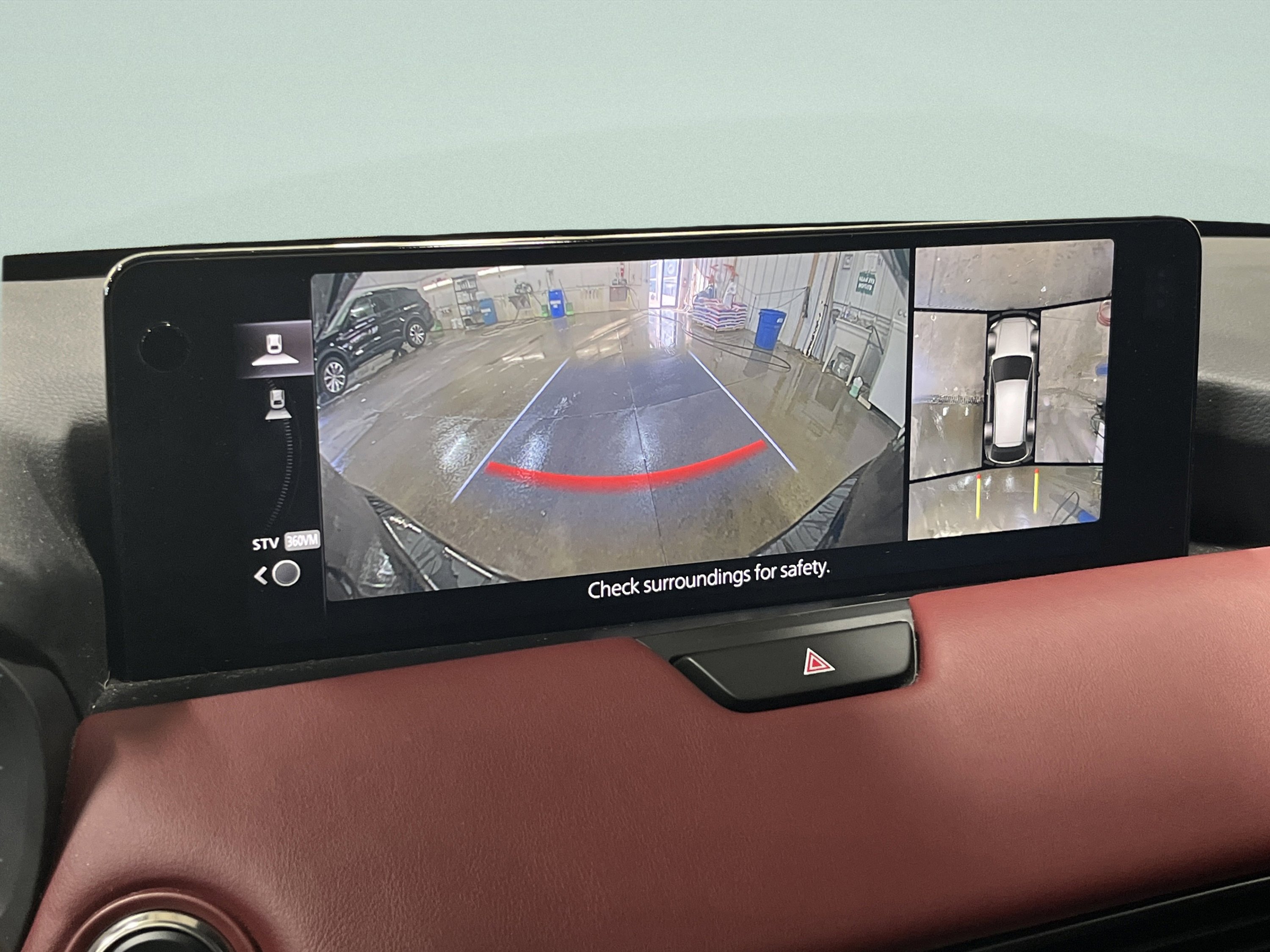 Used 2025 MAZDA CX-70 3.3 Turbo S w/ Premium Package image 28