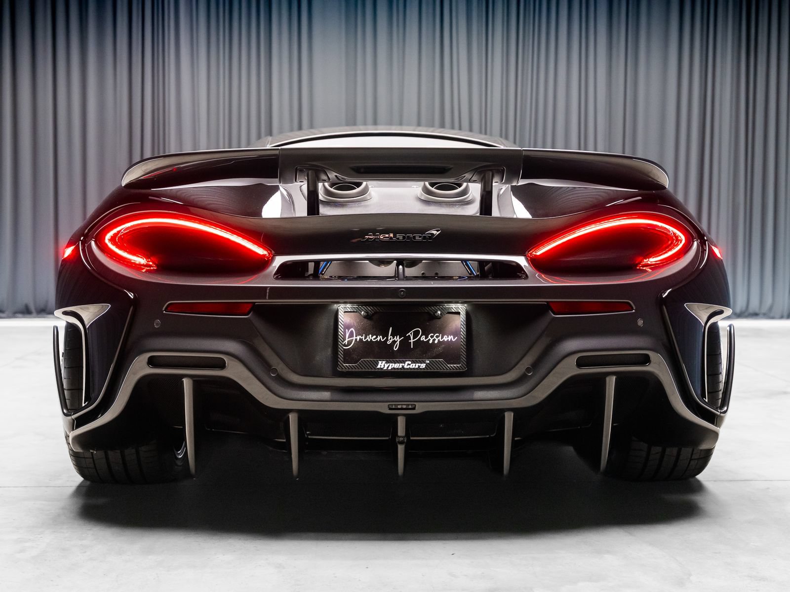 Used 2019 McLaren 600LT RWD image 38