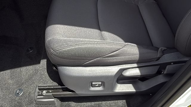 Used 2026 Toyota Tacoma SR5 RWD image 17