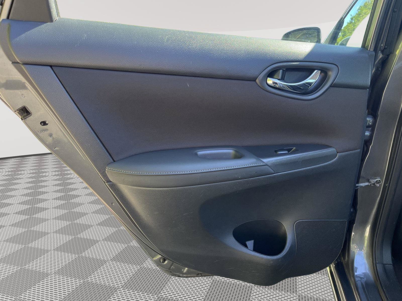 Used 2019 Nissan Sentra S FWD image 11