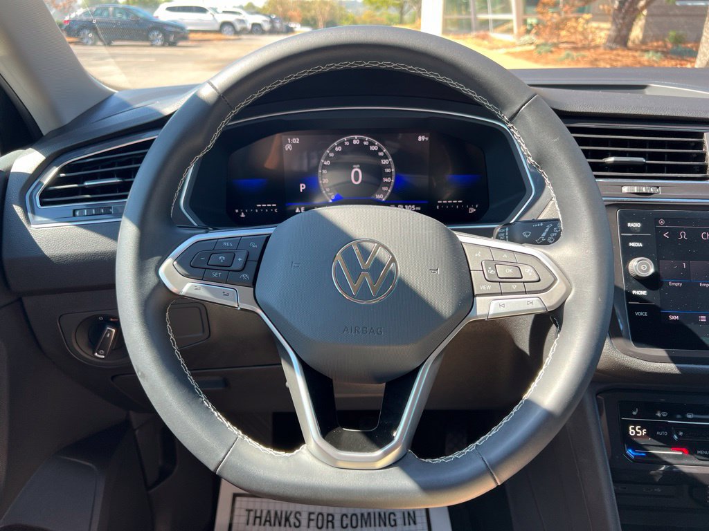 Used 2023 Volkswagen Tiguan SE FWD image 16