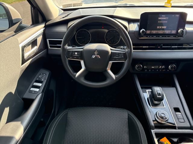 Used 2022 Mitsubishi Outlander ES AWD/4WD image 20