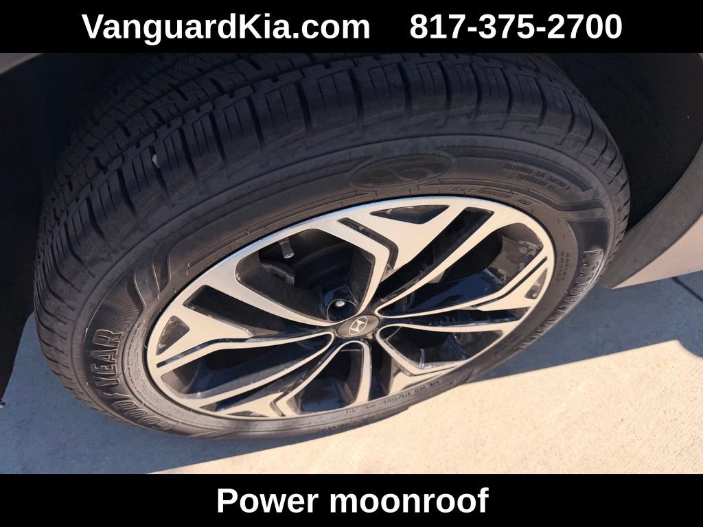 Used 2019 Hyundai Santa Fe FWD image 10