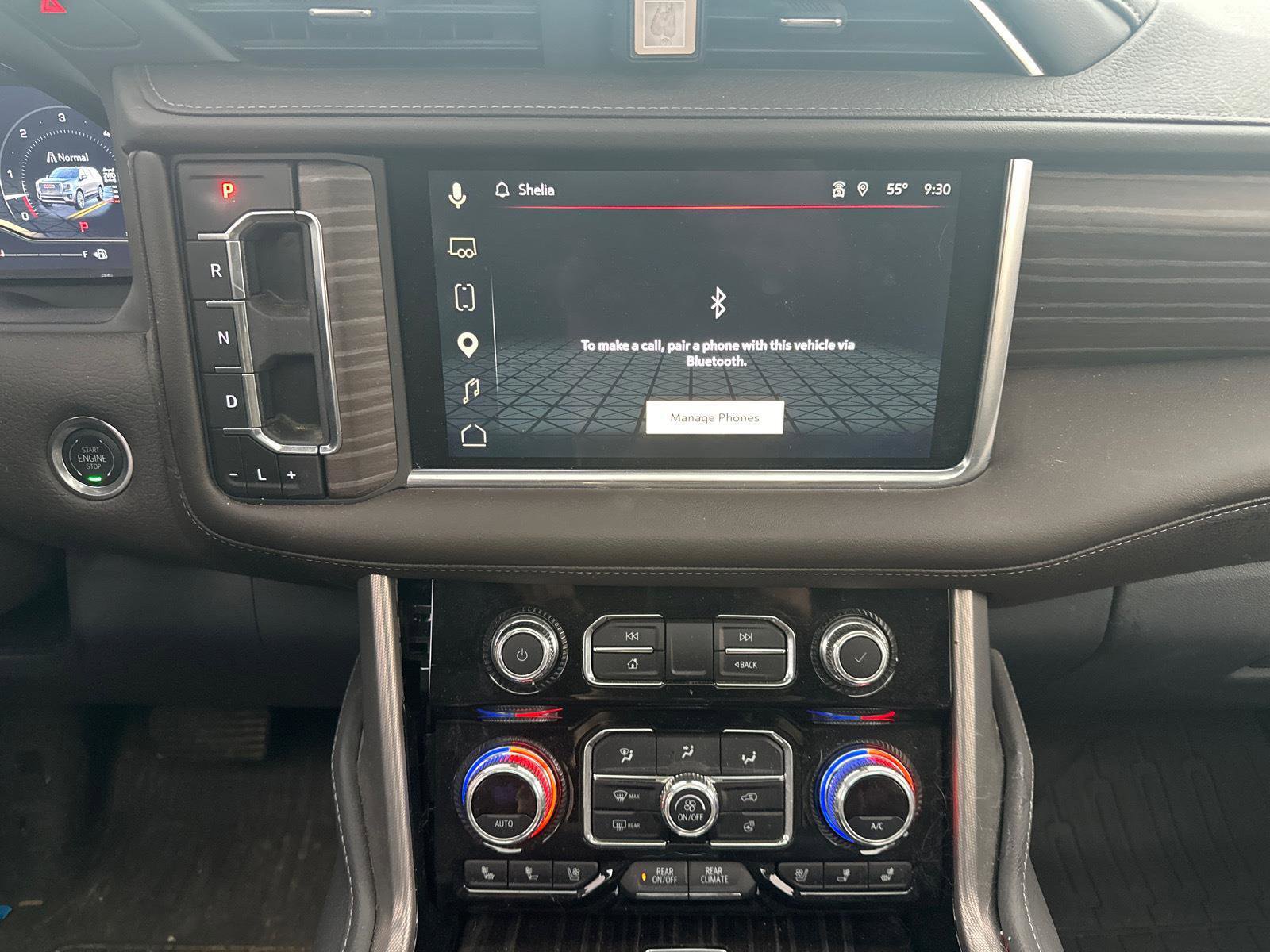 Used 2024 GMC Yukon XL Denali w/ Denali Reserve Package AWD/4WD image 7