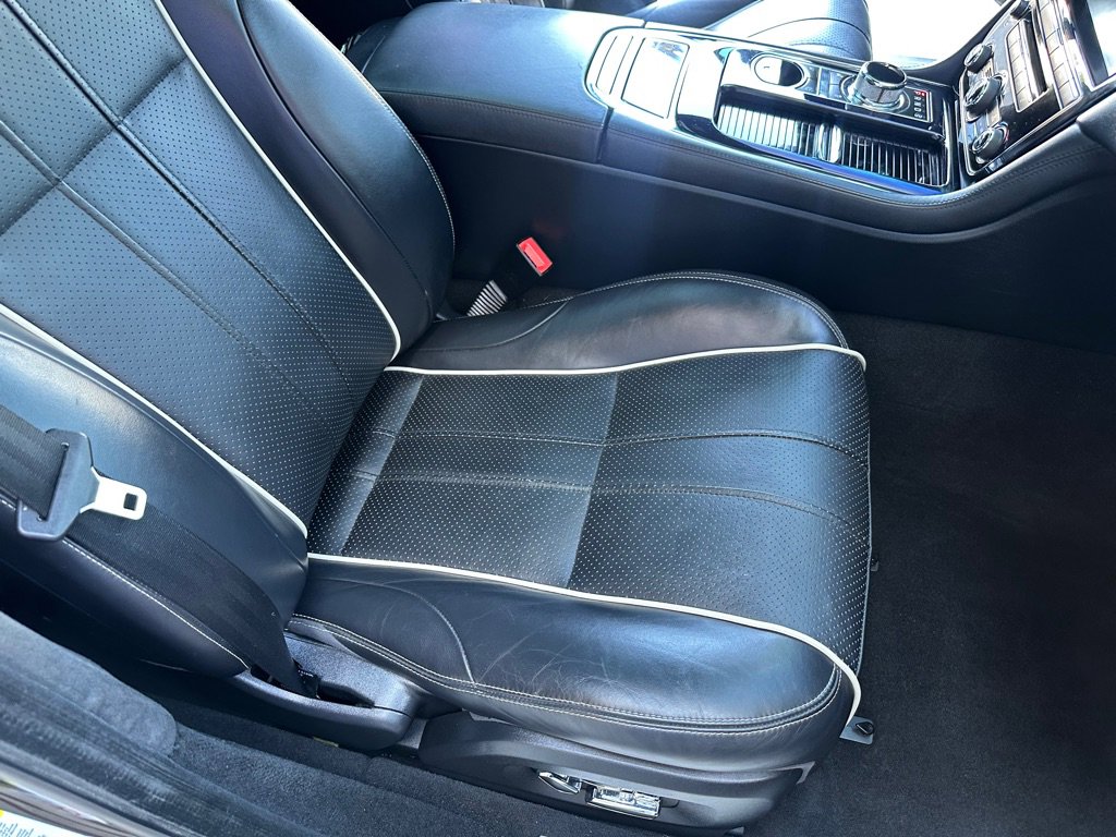Used 2013 Jaguar XJ L Portfolio image 27