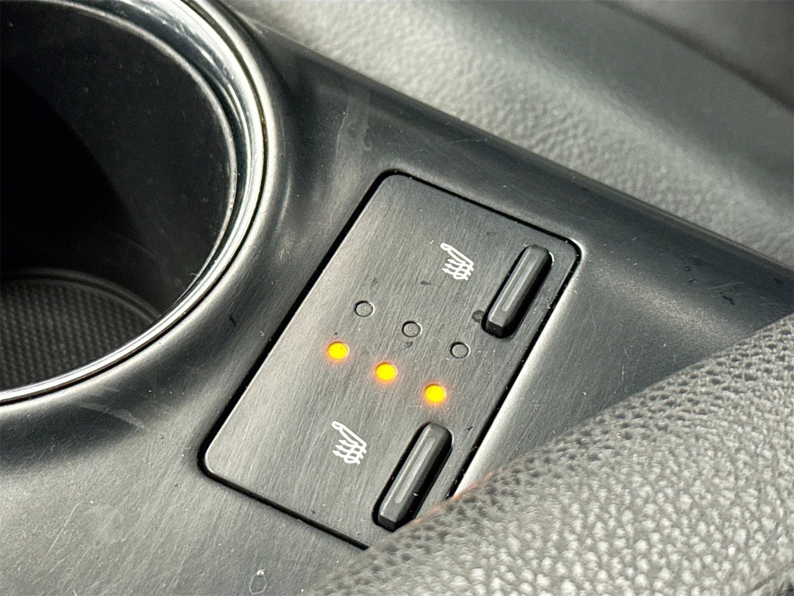 Used 2020 Toyota Camry XSE image 20