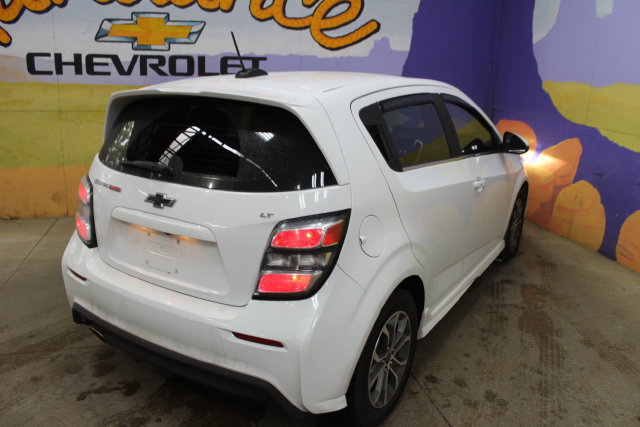 Used 2018 Chevrolet Sonic LT w/ True North Edition FWD image 8