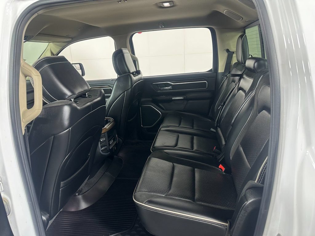 Used 2021 RAM 1500 Laramie AWD/4WD image 19
