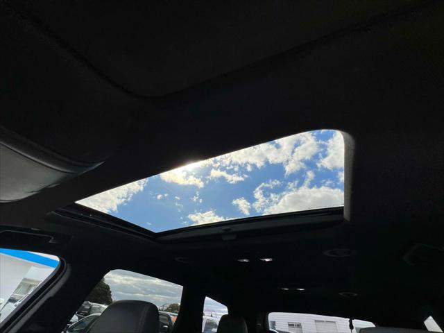 Used 2022 Buick Enclave Premium w/ Experience Buick Package image 30