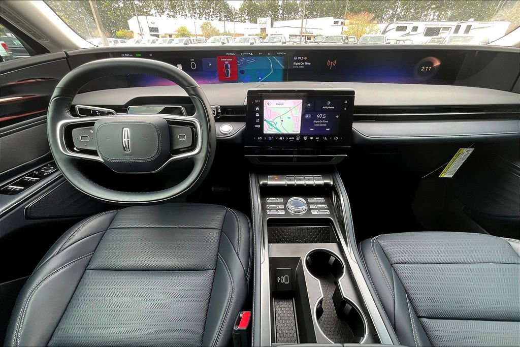 Used 2024 Lincoln Nautilus Reserve image 14