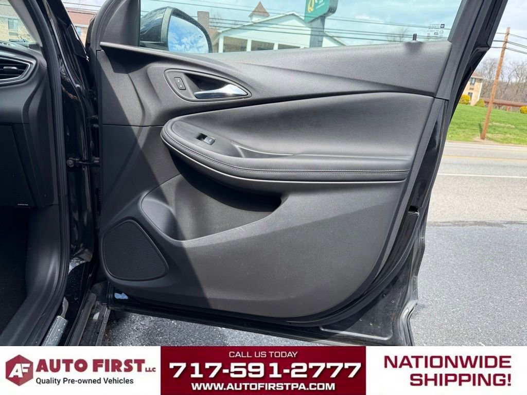 Used 2022 Buick Encore GX Select w/ Sport Touring Package AWD/4WD image 16