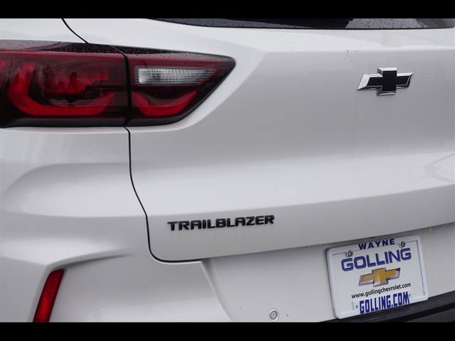 New 2026 Chevrolet TrailBlazer RS w/ Convenience Package FWD image 26