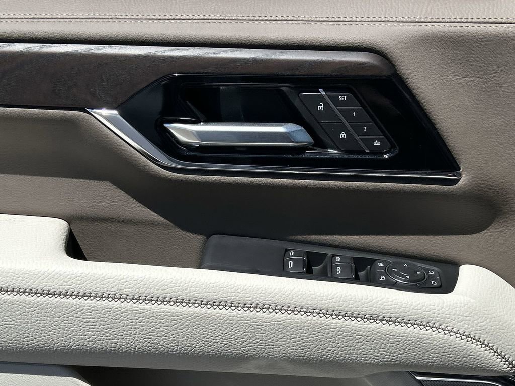 New 2026 GMC Yukon Denali AWD/4WD image 24