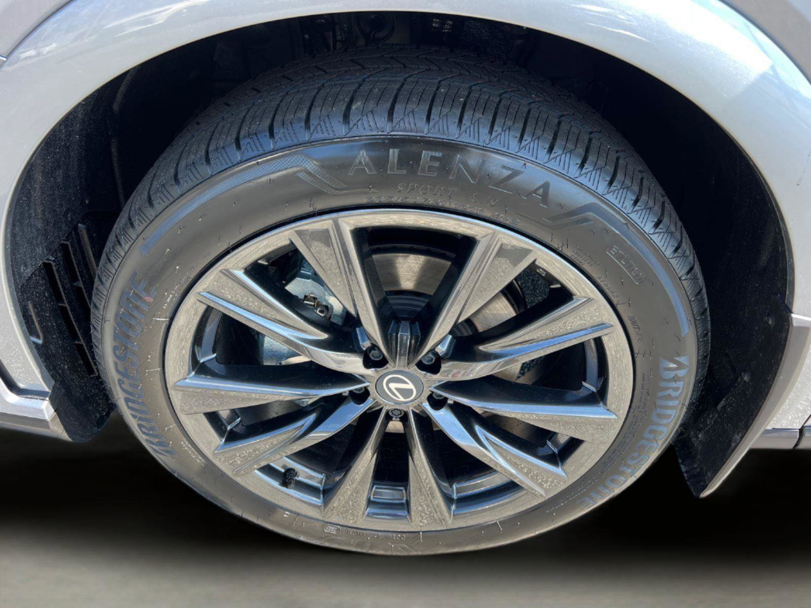 New 2026 Lexus RX 350h image 12