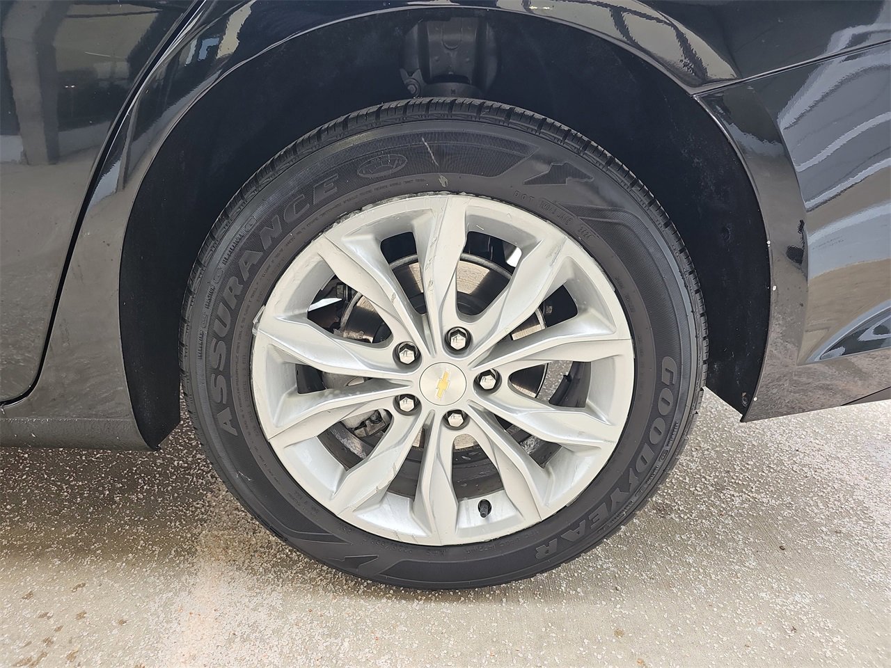 Used 2025 Chevrolet Malibu LT image 31