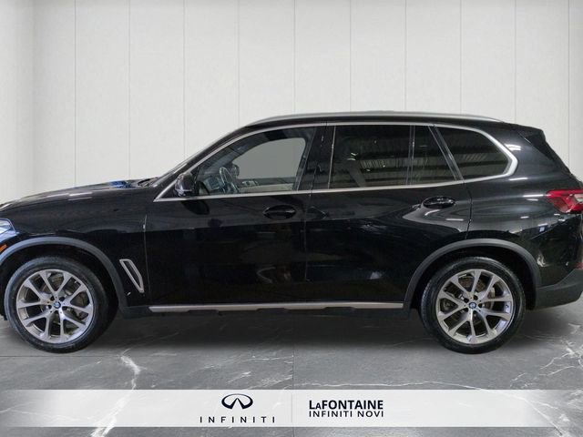 Used 2020 BMW X5 sDrive40i w/ Premium Package image 2