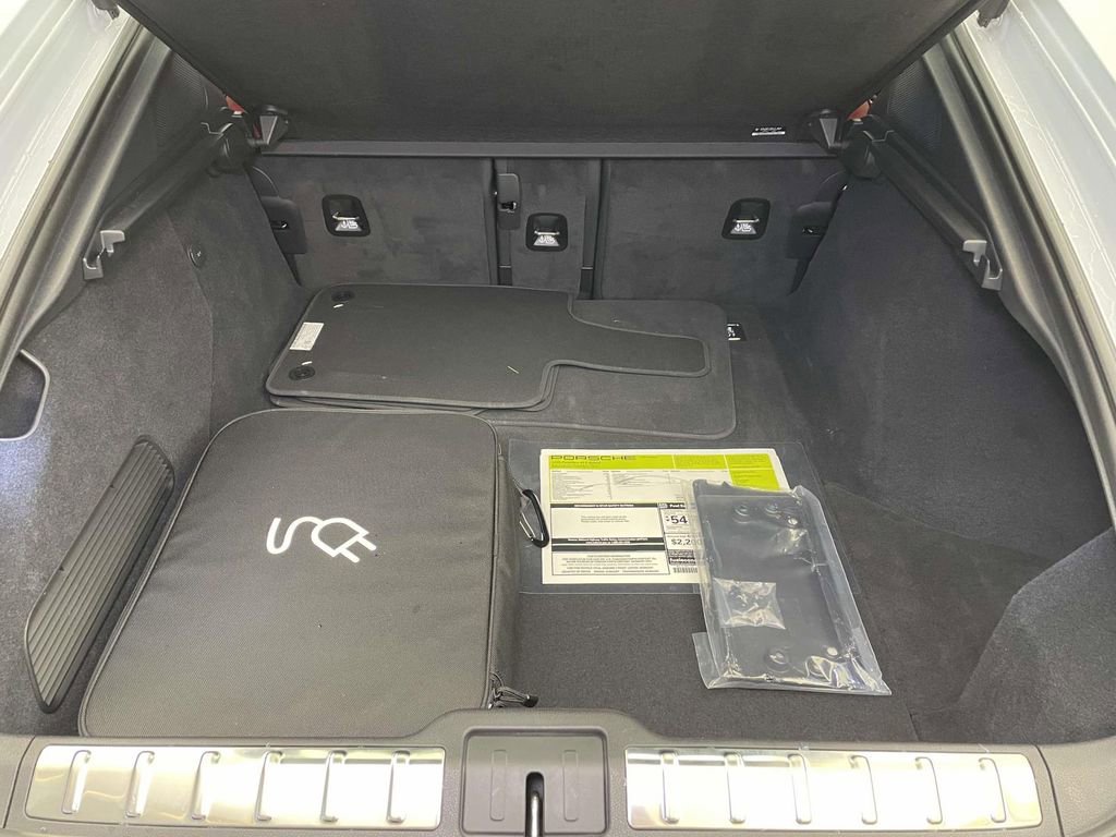 Certified 2025 Porsche Panamera 4S image 21