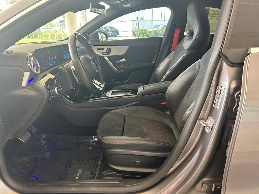 Used 2024 Mercedes-Benz CLA 35 AMG 4MATIC image 5