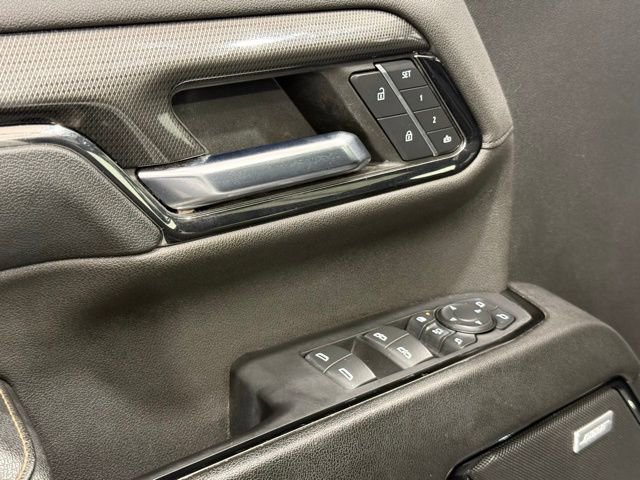 Used 2024 GMC Sierra 3500 AT4 w/ Technology Package image 16