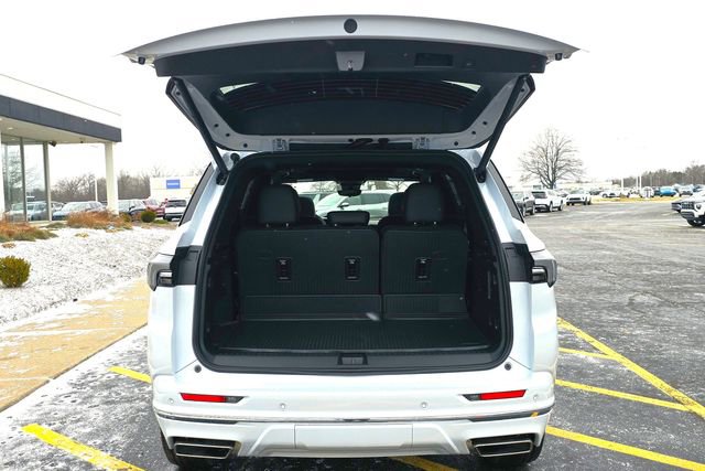 New 2026 Buick Enclave Avenir w/ Super Cruise Package FWD image 8