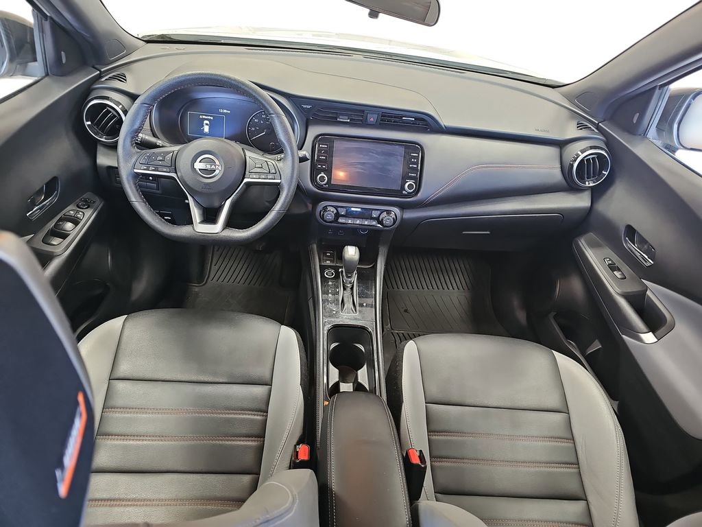 Used 2022 Nissan Kicks SR w/ Premium Package FWD image 9