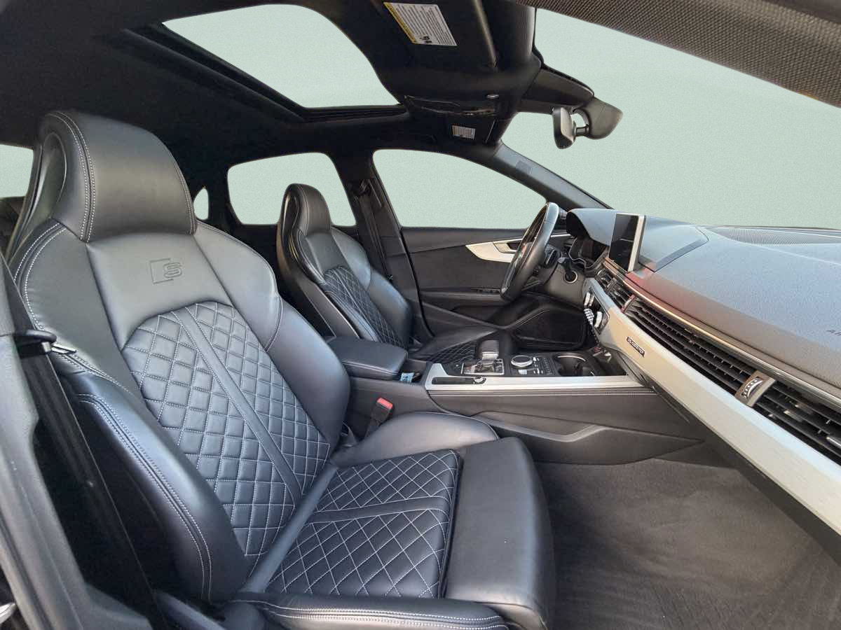 Used 2019 Audi S4 Premium Plus w/ Premium Plus Package AWD/4WD image 12