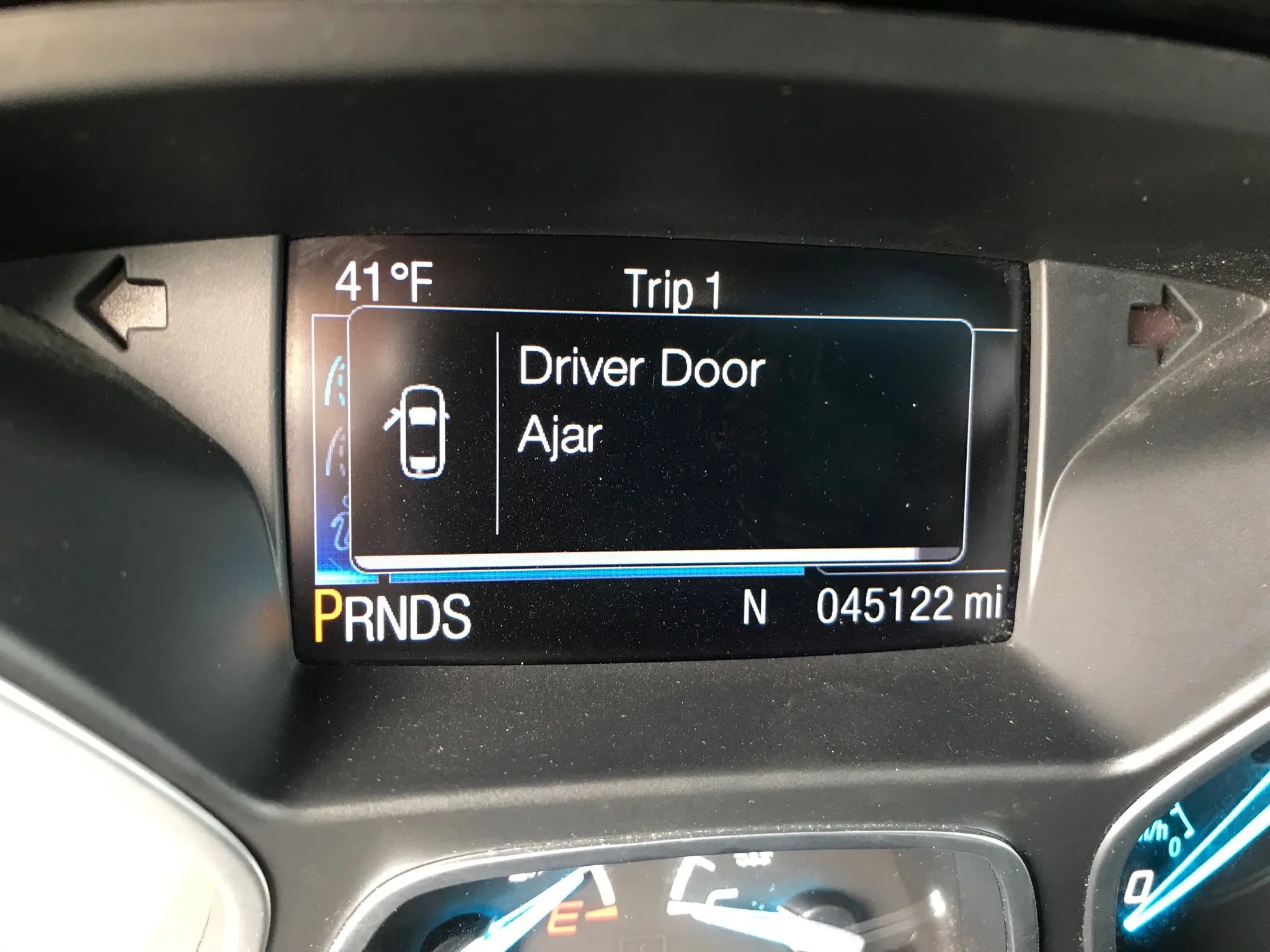 Used 2016 Ford Escape SE image 17