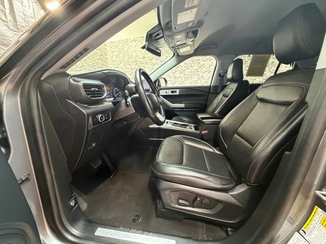 Used 2023 Ford Explorer Limited image 20