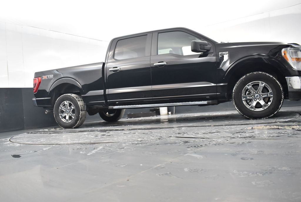 Used 2023 Ford F150 XLT w/ XTR Package image 29