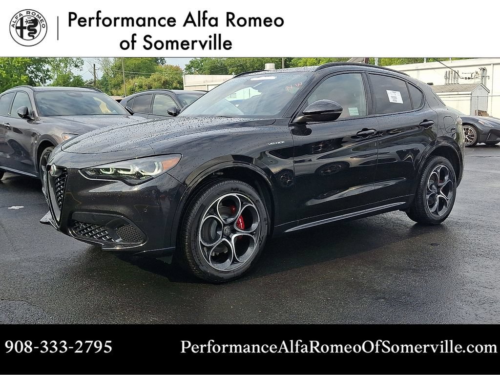 New 2026 Alfa Romeo Stelvio Sprint AWD/4WD image 1