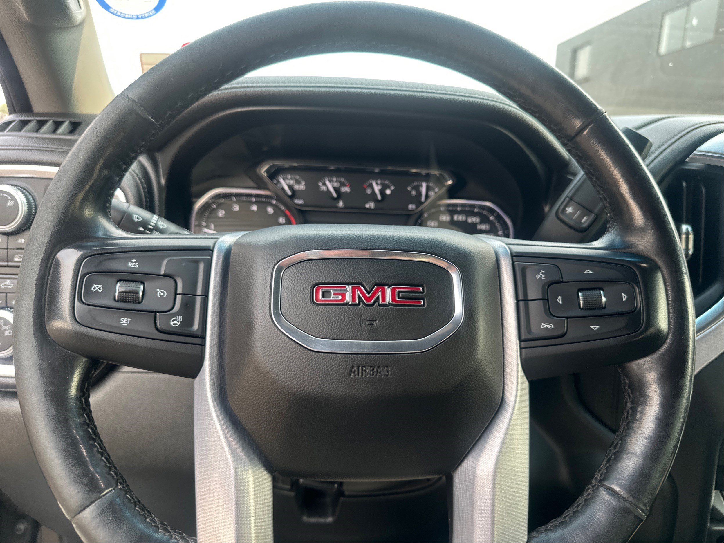 Used 2019 GMC Sierra 1500 SLE w/ SLE Convenience Package AWD/4WD image 17