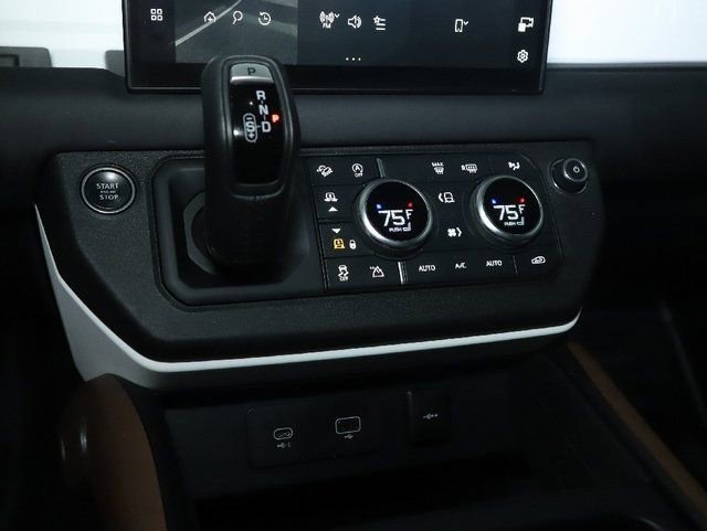 Used 2024 Land Rover Defender 130 S AWD/4WD image 24