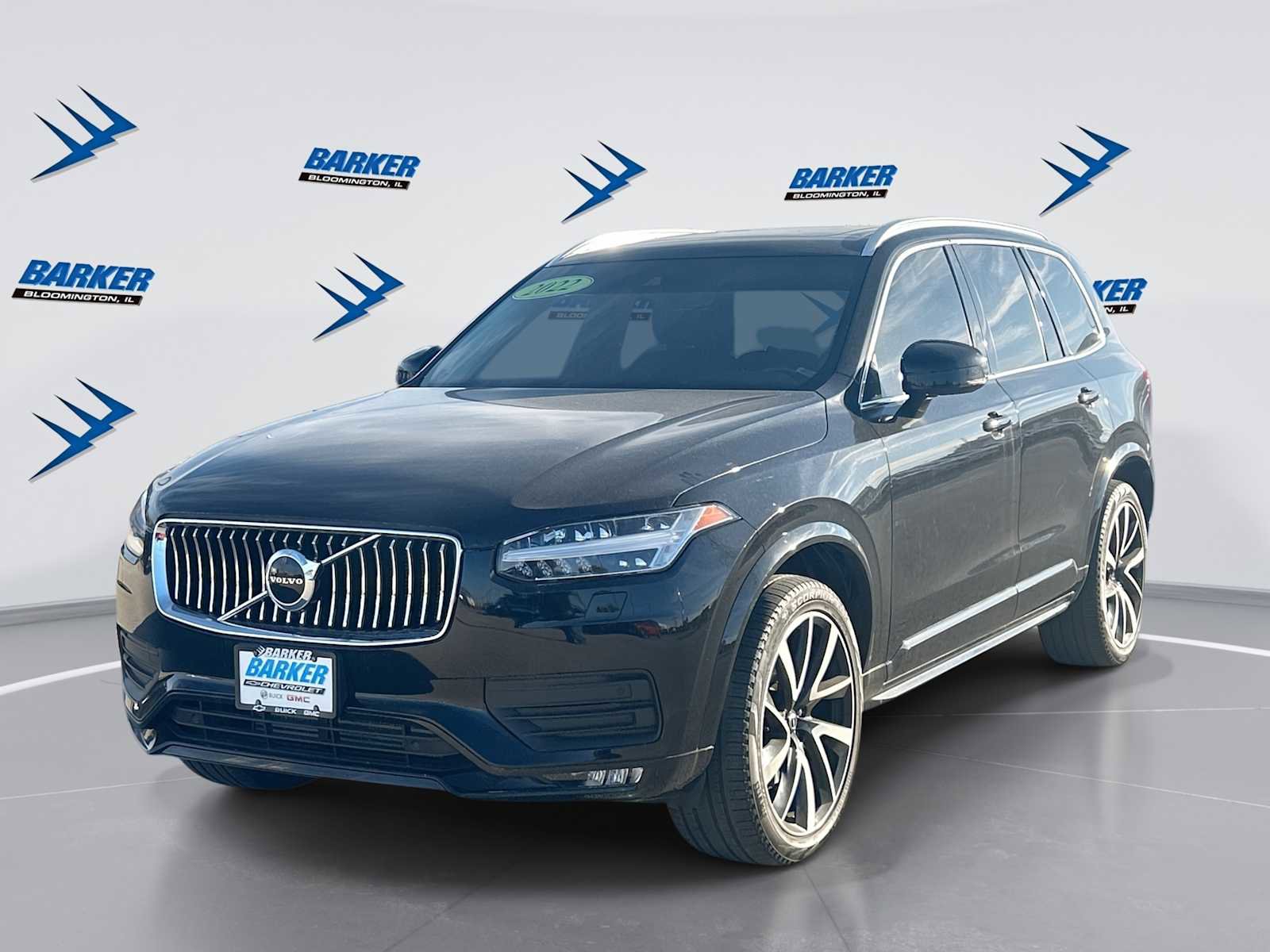 Used 2022 Volvo XC90 T6 Momentum w/ Climate Package