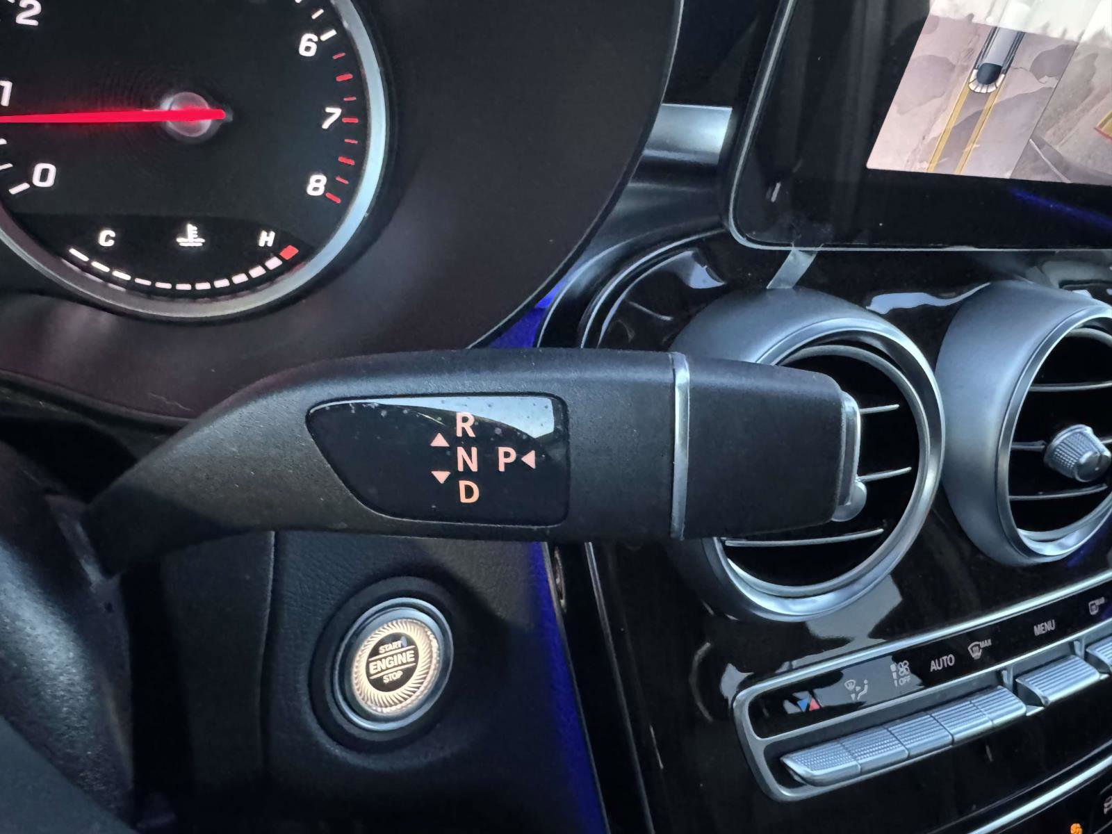 Used 2022 Mercedes-Benz GLC 300 4MATIC Coupe image 30