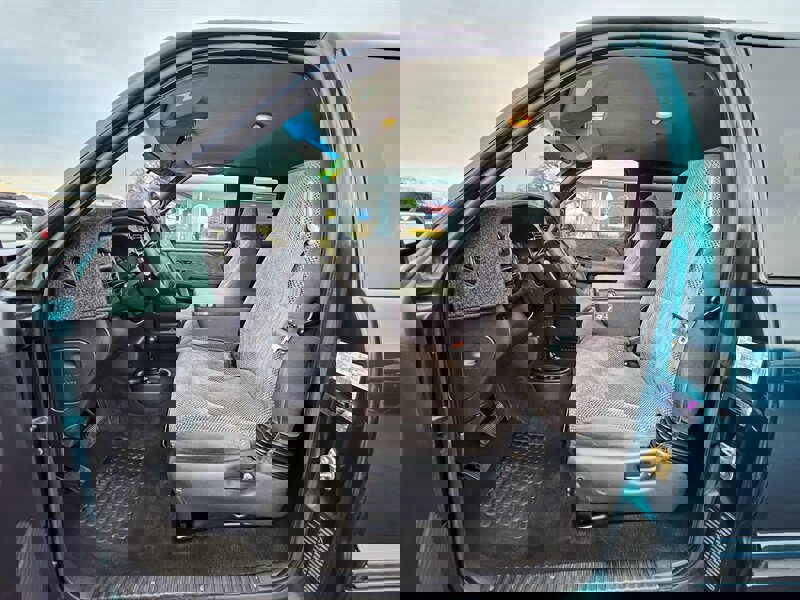 Used 1998 Dodge Ram 2500 Truck 4x4 Club Cab image 11