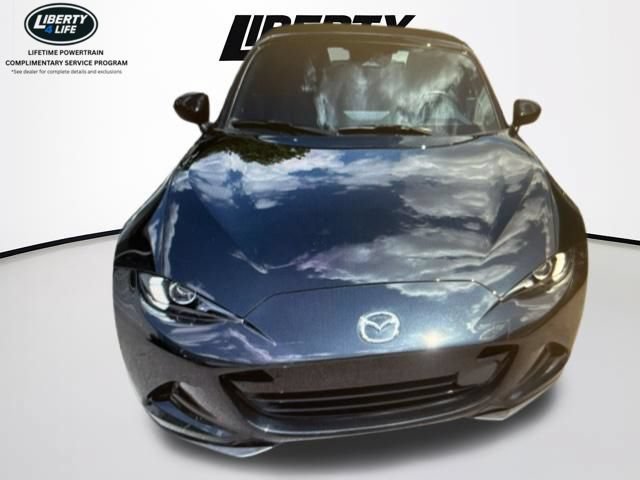 Used 2024 MAZDA MX-5 Miata Grand Touring RWD image 9