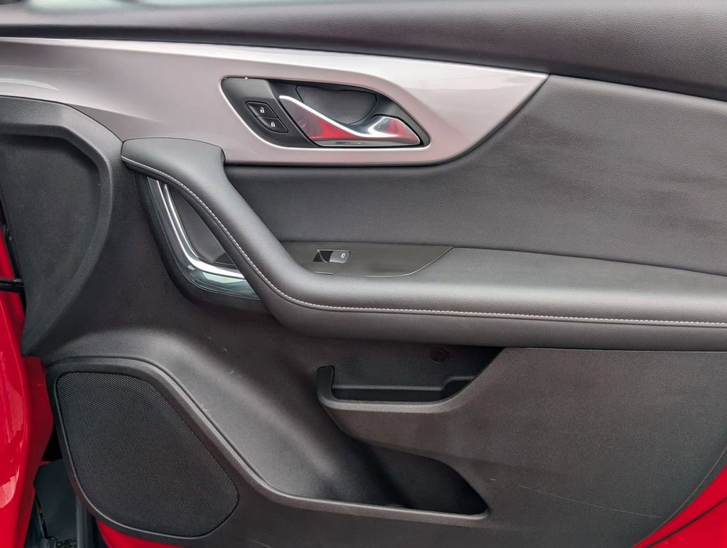 Used 2023 Chevrolet Blazer LT image 46