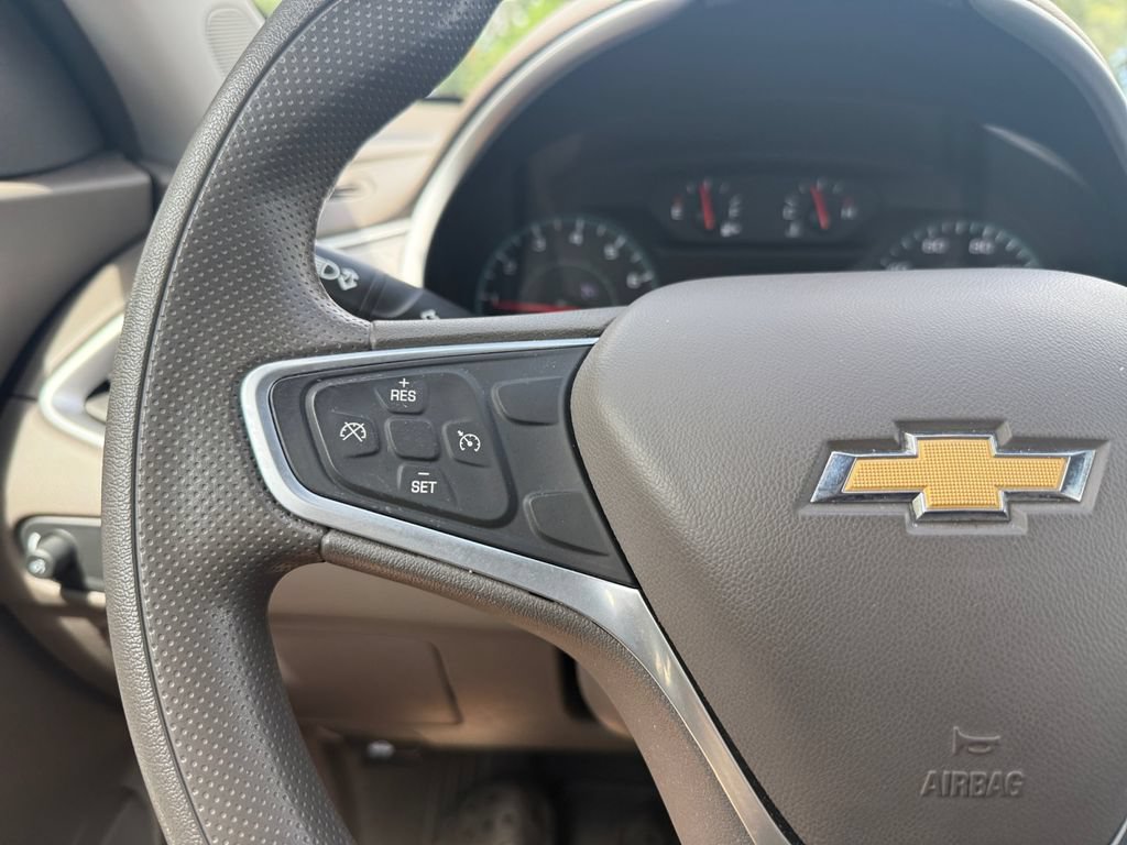 Used 2022 Chevrolet Malibu LS w/ Driver Confidence Package FWD image 21