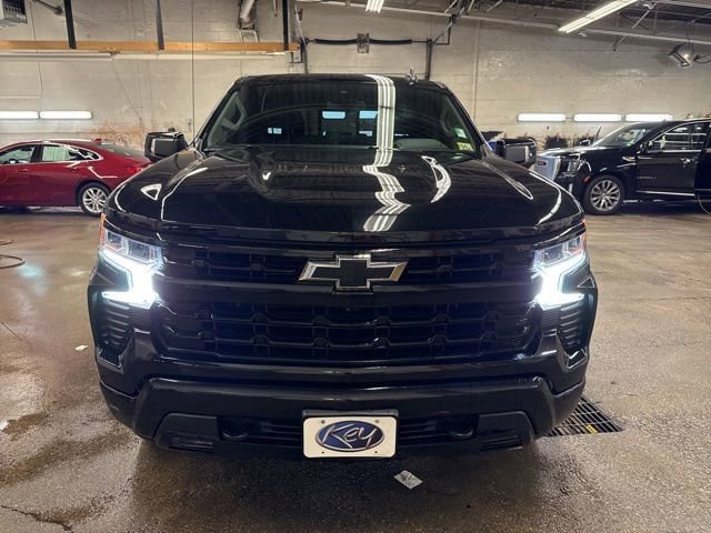Used 2023 Chevrolet Silverado 1500 RST w/ True North Edition Plus AWD/4WD image 2
