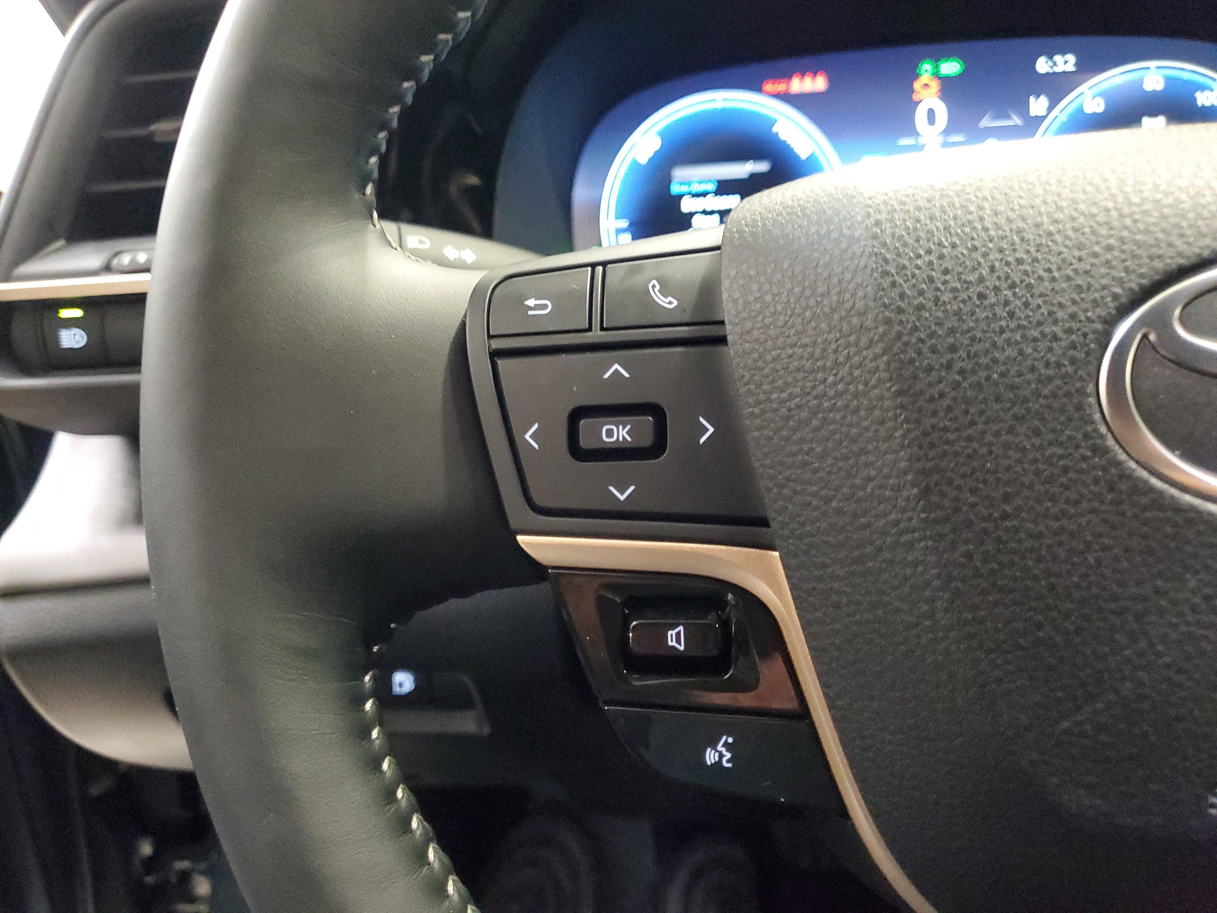 Certified 2026 Toyota Crown Nightshade image 27