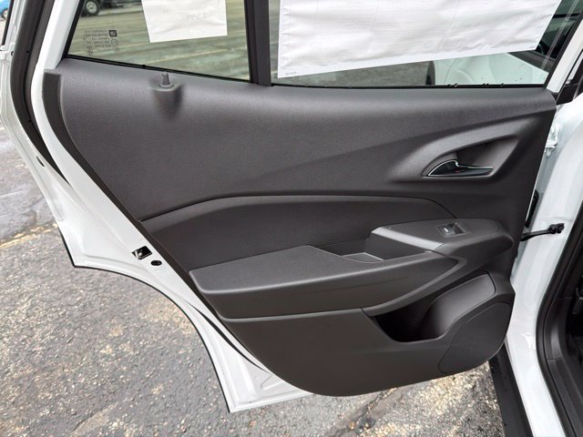 New 2026 Chevrolet Trax LT w/ Driver Confidence Package FWD image 22