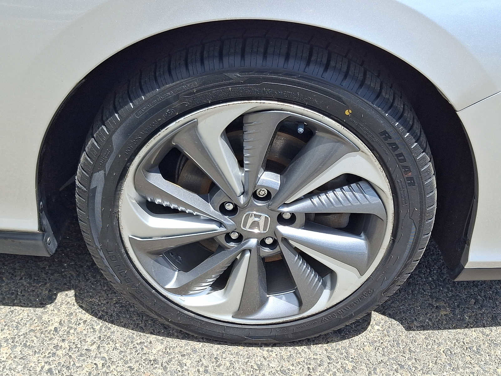 Used 2018 Honda Clarity Plug-In Hybrid image 8