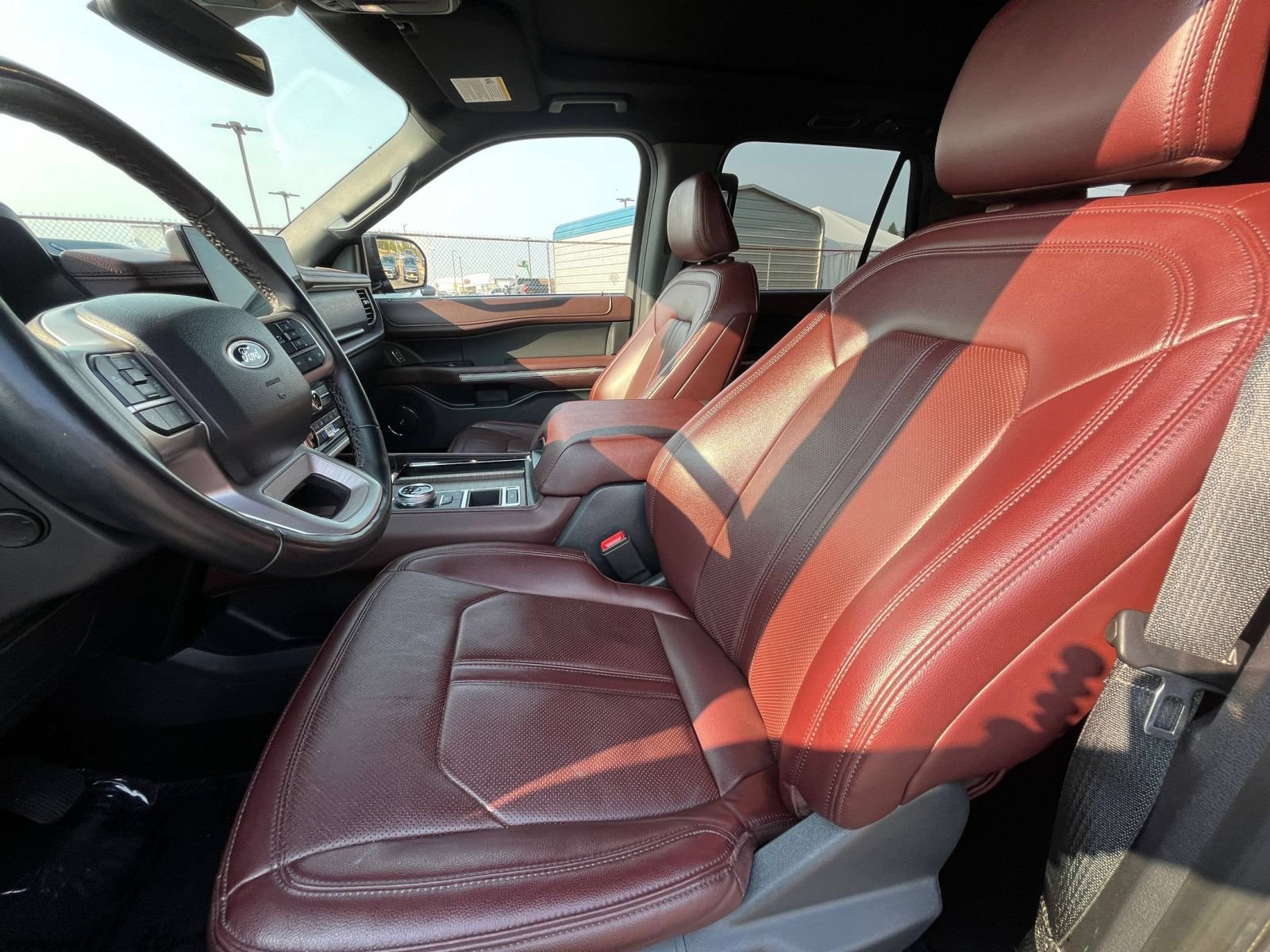 Used 2024 Ford Expedition Limited RWD image 29