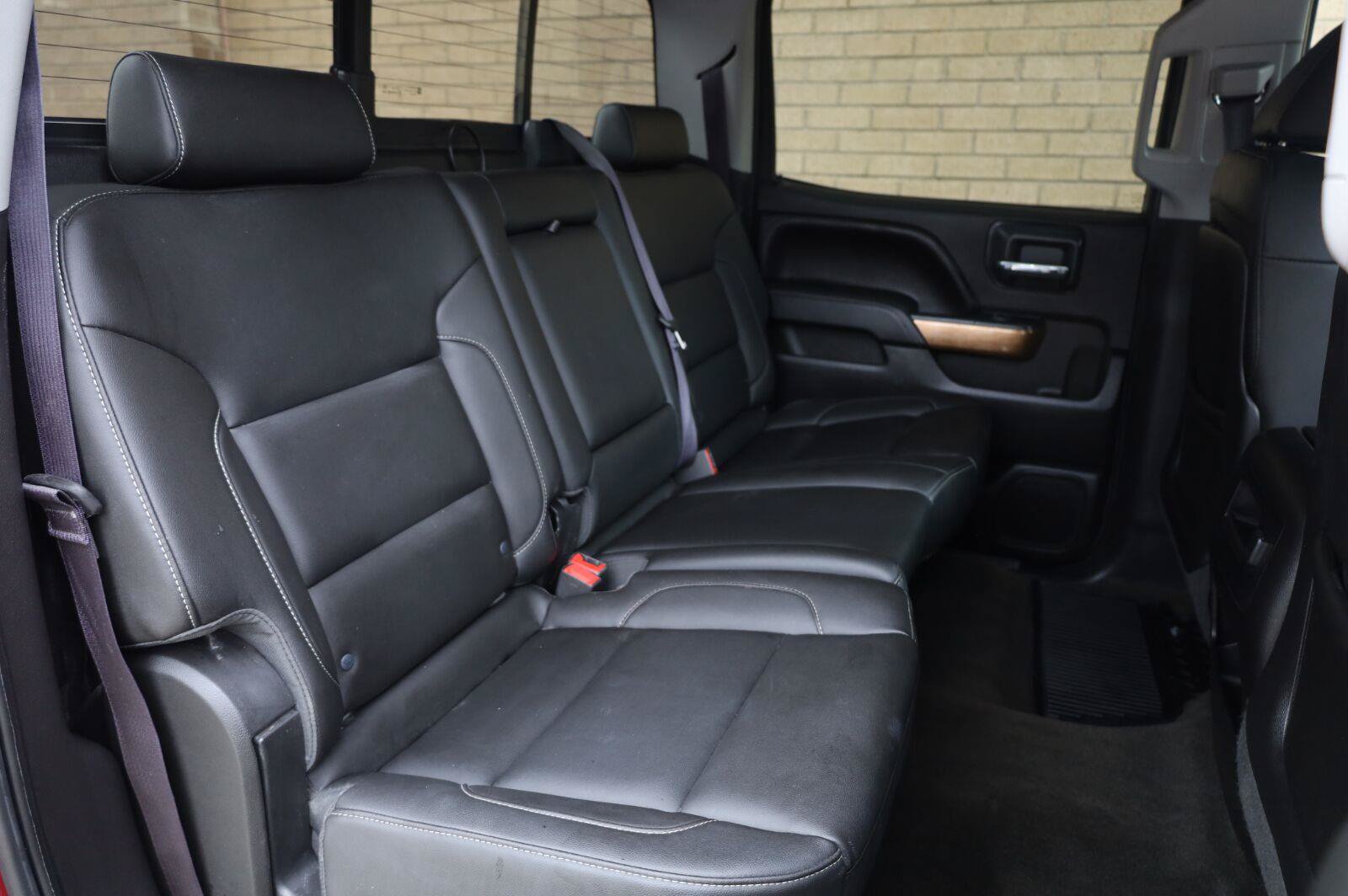 Used 2015 Chevrolet Silverado 1500 LTZ w/ Max Trailering Package AWD/4WD image 22