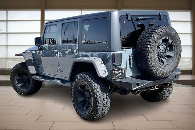 Used 2015 Jeep Wrangler Unlimited Sahara w/ Max Tow Package image 13