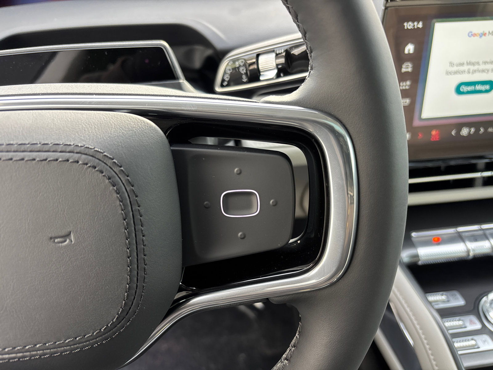 New 2026 Lincoln Nautilus Reserve image 18