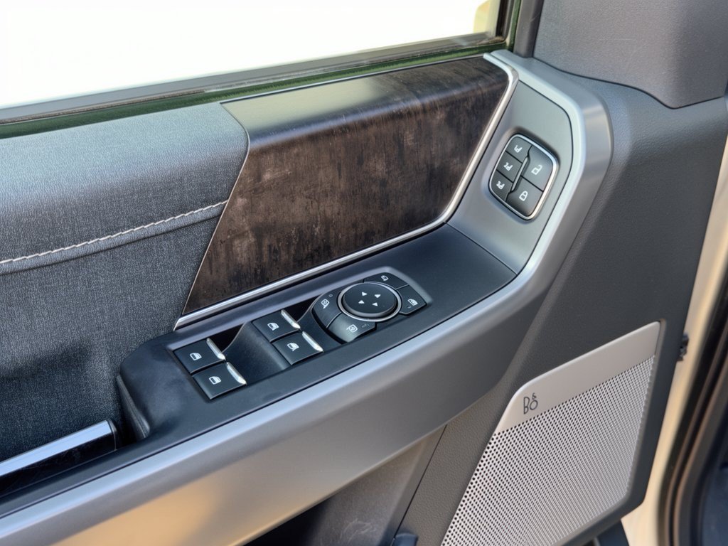 Used 2021 Ford F150 Lariat AWD/4WD image 15