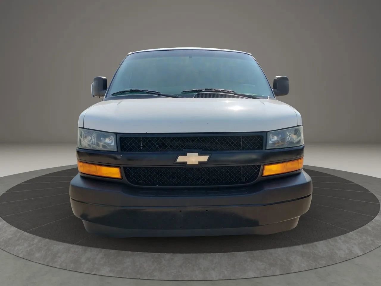 Used 2019 Chevrolet Express 3500 Extended w/ Driver Convenience Package RWD image 19